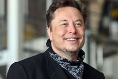 Musk Sells Tons of Tesla Shares