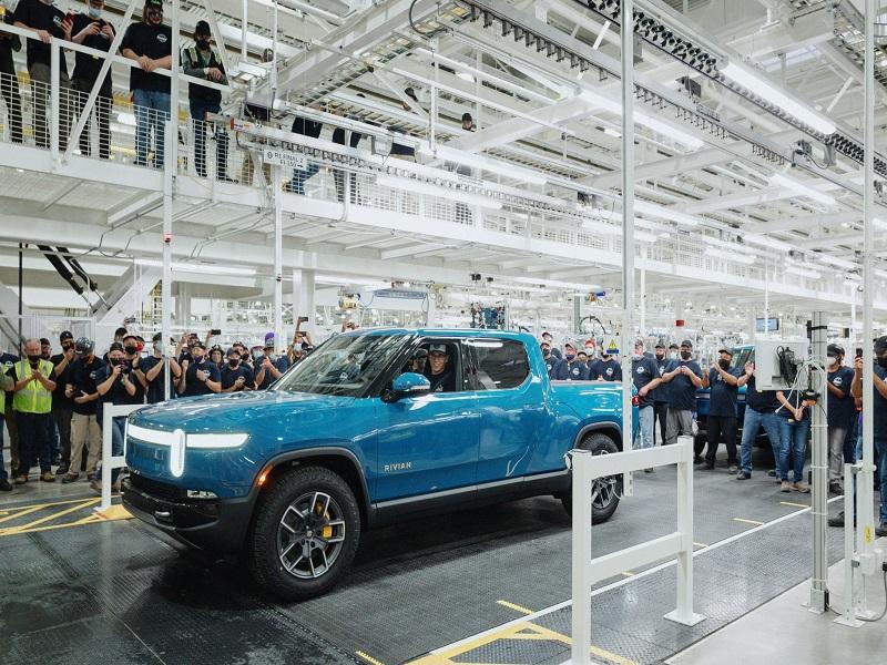 Rivian Beats Tesla Off the EV Pickup Truck Production Line