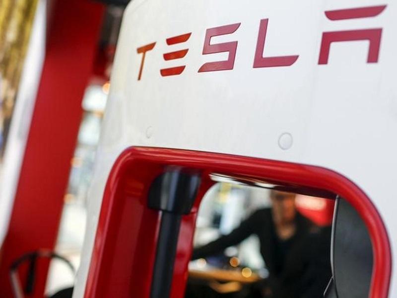 Tesla Switches Battery Chemistry