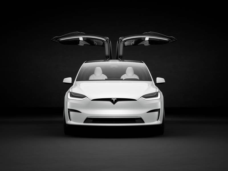 Tesla's 5-Seater Model X Is Here!
