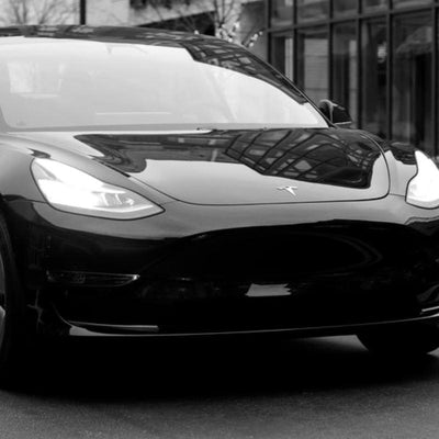 Étude britannique : les véhicules électriques Tesla sont moins chers à posséder que les voitures à essence à long terme