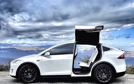 Your Tesla Model X Buying Guide