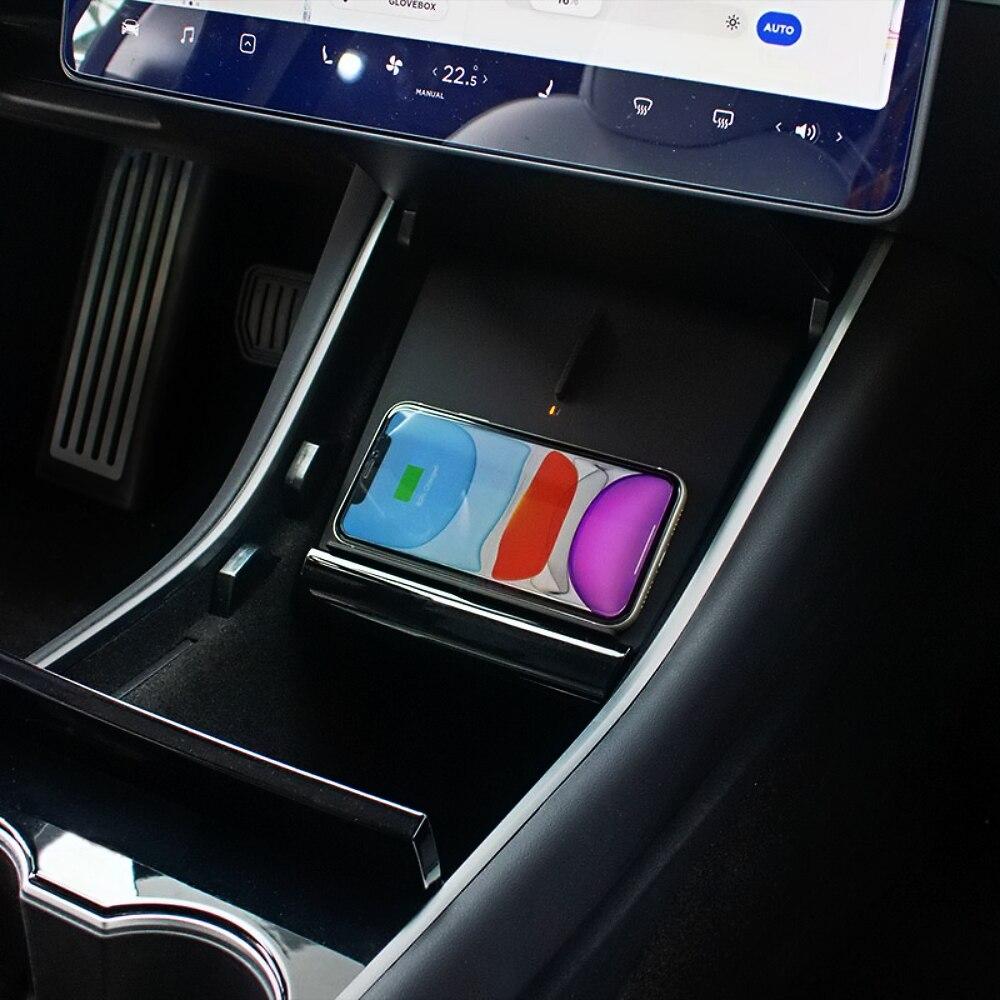 10W Fast Wireless Charge for Tesla Model 3  featuring one phone charging horizontallyTALSEM 
